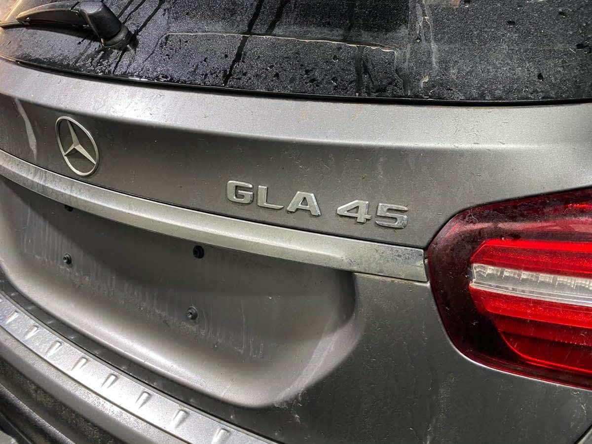 Mercedes GLA 45 AMG gruntowne doczyszczenie, aplikacja